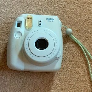 Polaroid Camera w/ case and 3 packs of film